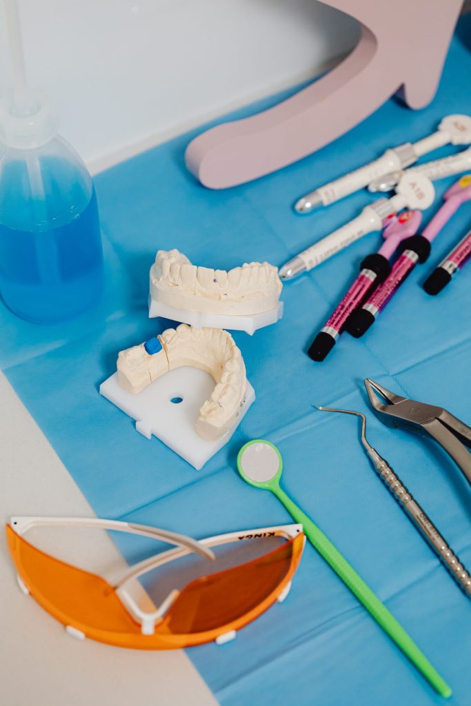 Diş ölçüsü ve dental aletler